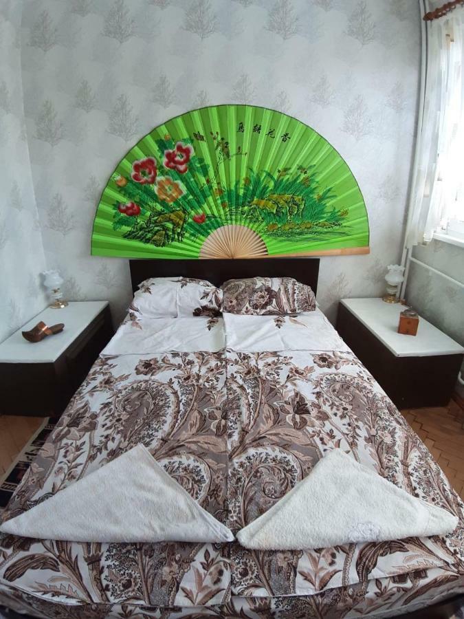 Малко Oазисче Sofia Chambre photo